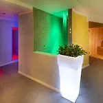 Alma Living Hotel- Al Girarrosto Hotell
