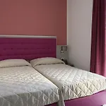 Hotel Alma Living Hotel- Al Girarrosto 3*
