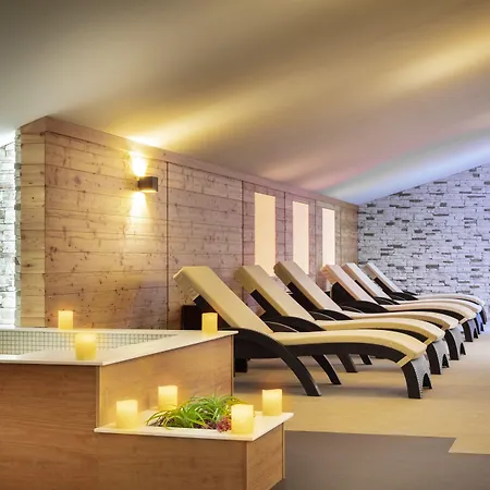 Alma Living Hotel- Al Girarrosto Hotel Venzone