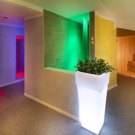 阿尔玛生活酒店 - 阿尔吉拉罗斯托 酒店