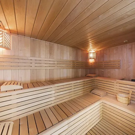 Alma Living Hotel- Al Girarrosto Szálloda Venzone