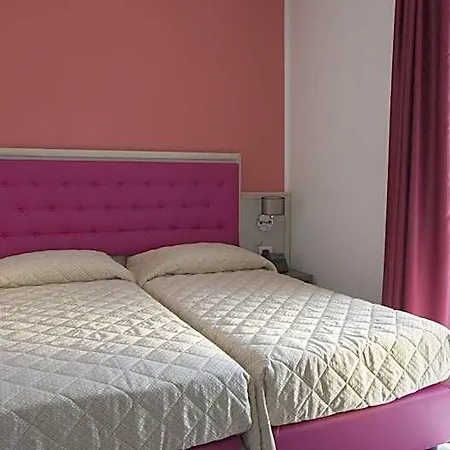 Alma Living Hotel- Al Girarrosto 3* Venzone