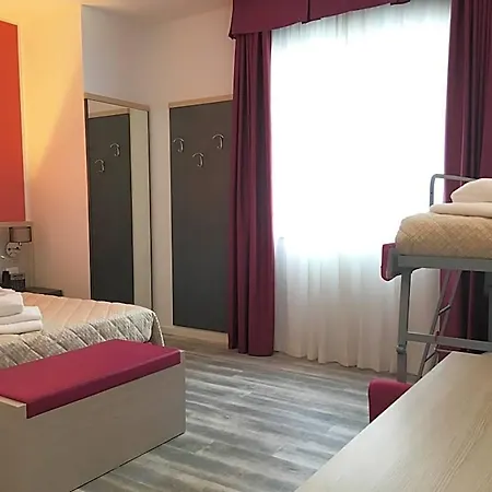 Alma Living Hotel- Al Girarrosto
