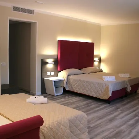 Alma Living Hotel- Al Girarrosto Venzone