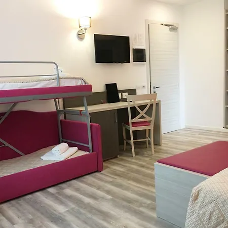 Alma Living Hotel- Al Girarrosto Hotel Venzone