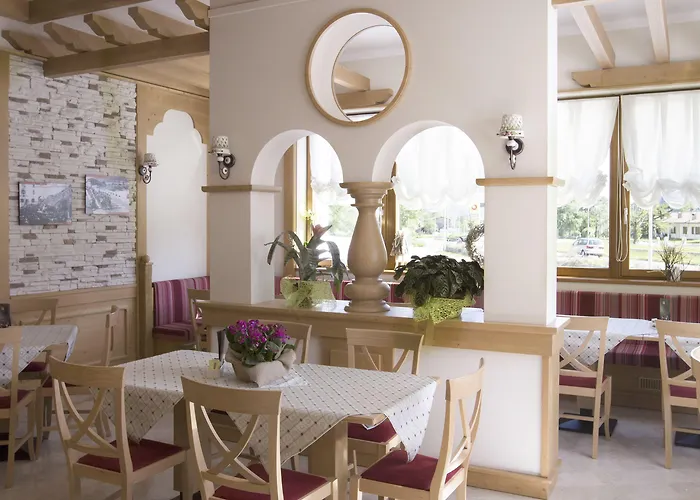 Szálloda Alma Living Hotel- Al Girarrosto