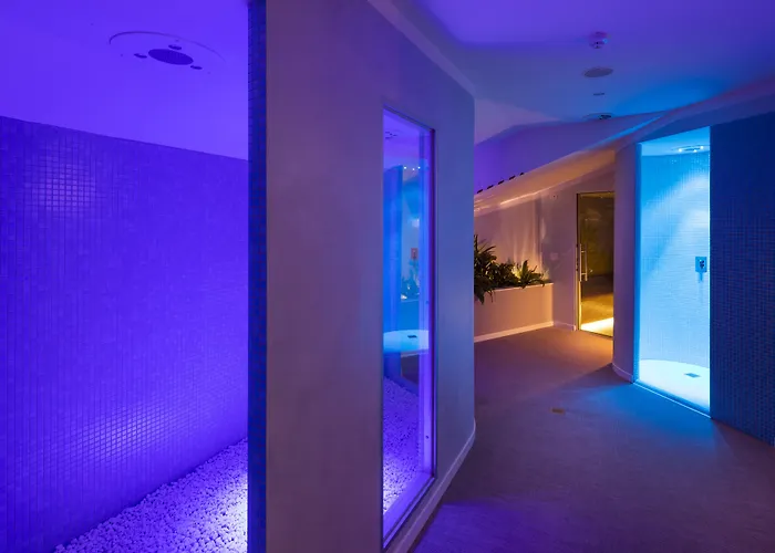 Alma Living Hotel- Al Girarrosto Hotel