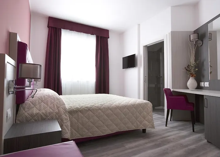 Alma Living Hotel- Al Girarrosto 3*